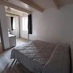 Sotto Al Nocleg ze śniadaniem