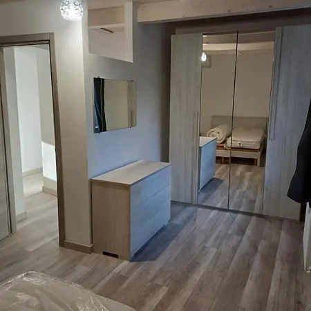 לינה וארוחת בוקר Sotto Al Nemoli